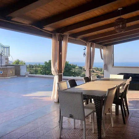 Tenute Armani The Castle Live An Experience