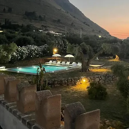 Tenute Armani The Castle Live An Experience * Altavilla Milicia