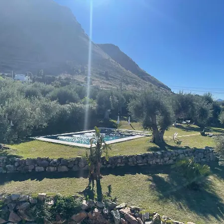Tenute Armani The Castle Live An Experience Altavilla Milicia